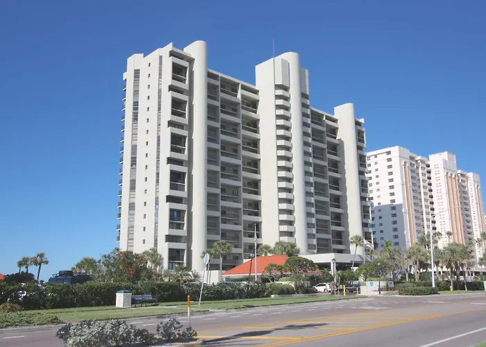 1208 Lighthouse Towers